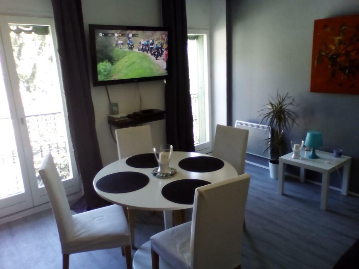 Appartement Residence Les Acacias Акс-ле-Терм Экстерьер фото