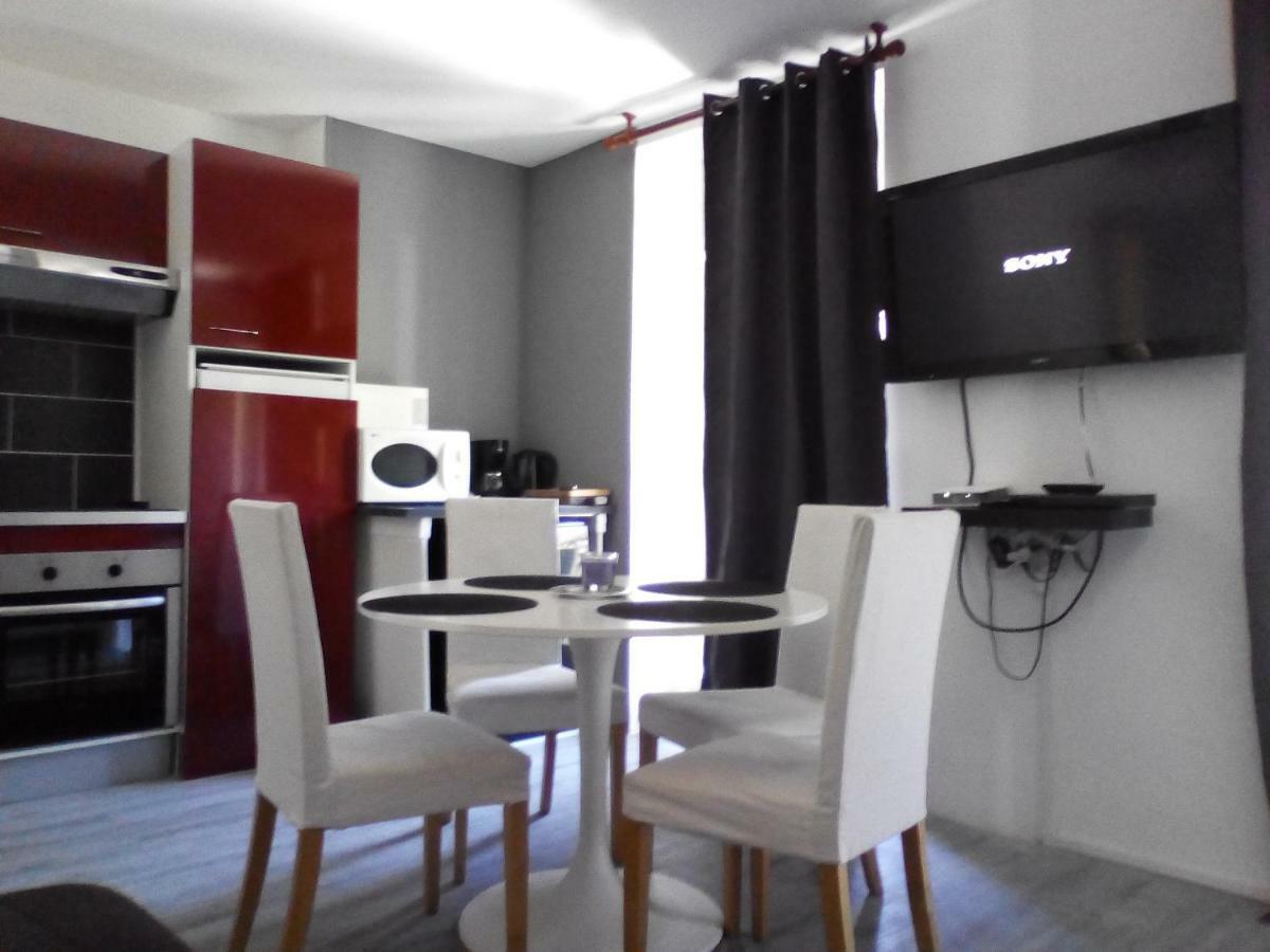 Appartement Residence Les Acacias Акс-ле-Терм Экстерьер фото